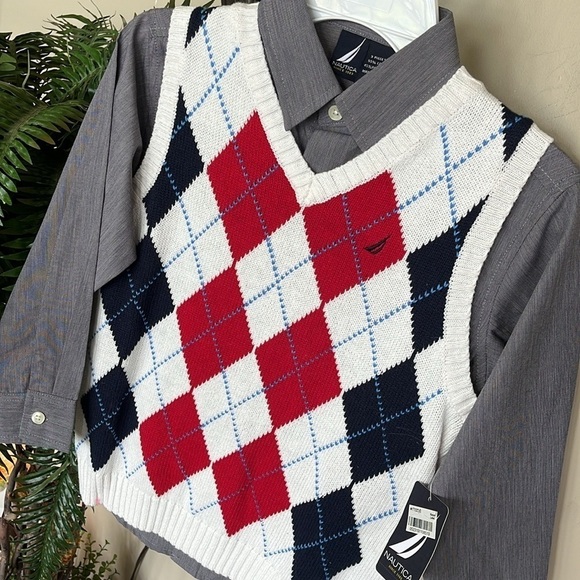 Brand New Nautica 2-Piece Argyle Sweater Vest & Gray Collared Button Down Shirt - Picture 3 of 13